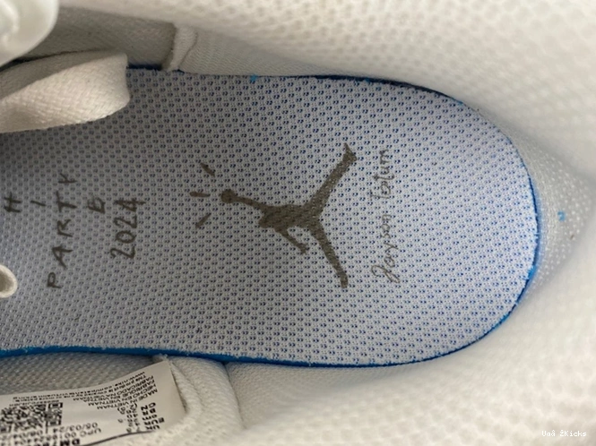 1 x Travis 24 Jordan 8799 Air Scott DM7866- Vibrant 1005